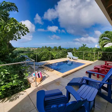 Spectacular Luxury Rental With Ocean Views And Private Pool